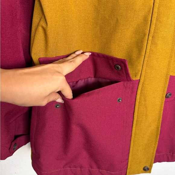 Aperture 10K Waterproof Snowboard Ski Jacket Size M Unisex Winter Coat - Picture 5 of 10